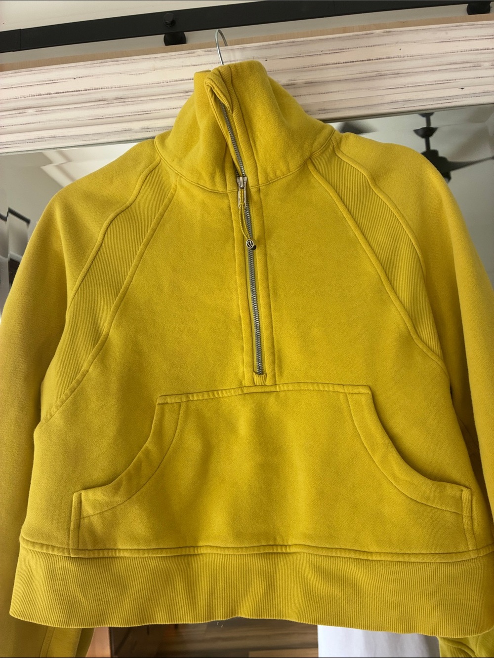 ✨CLOSET CLEAROUT✨Lululemon Scuba Cropped Half-Zip Sweater Mustard Yellow XS/S